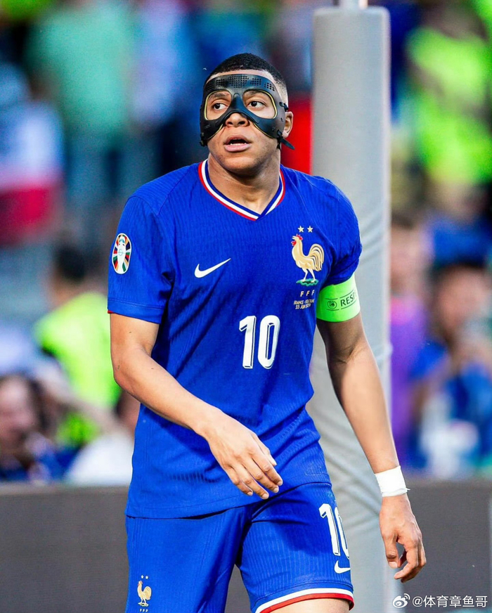 郑钦文以更 郑钦文以更